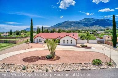 Main picture of 2712 E Papago Trl