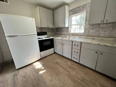 Main picture of 1313 25th St