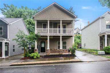 Main picture of 212 W Marietta St