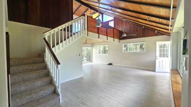 Main picture of 44-277 Mikiola Dr