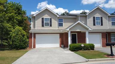 Main picture of 103 Tara Commons Dr