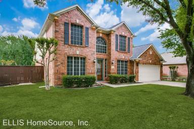 Main picture of 1330 Clear Creek Dr