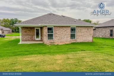 Main picture of 333 E Greystone Sq
