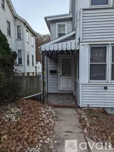 Main picture of 1210 Main St