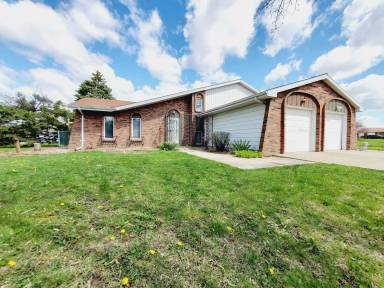 Main picture of 9649 Johnson Pl