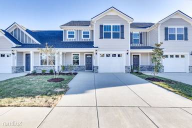 Main picture of 206 Ruth Way