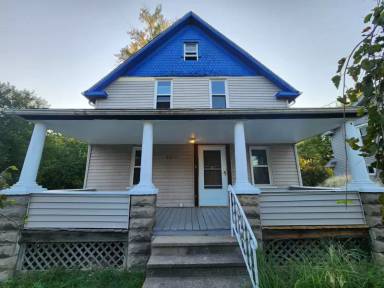 Main picture of 5540 Garden St