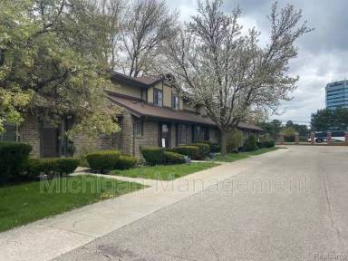 Main picture of 28129 Franklin Rd