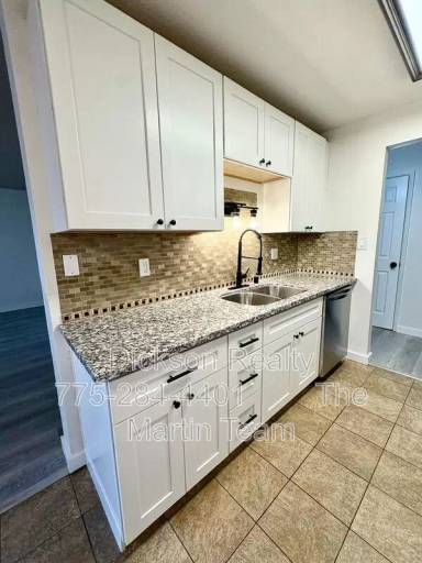 Main picture of 3948 Clear Acre Ln