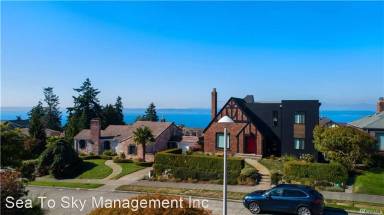 Main picture of 2814 42nd Ave W
