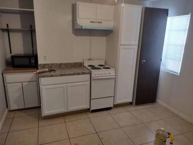 Main picture of 720 W Main St