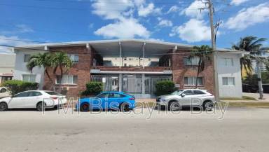 Main picture of 305 69th St