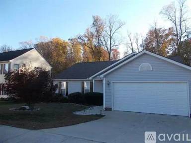 Main picture of 114 Bellelaine Dr