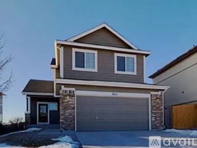 Main picture of 7611 Canyon Oak Dr