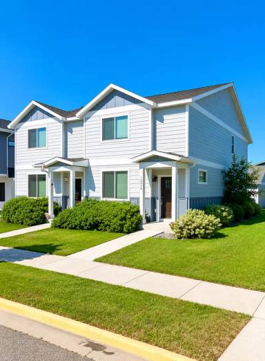 Main picture of 1093 Twin Lakes Ave