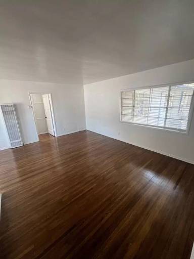 Main picture of 3701 Montclair St