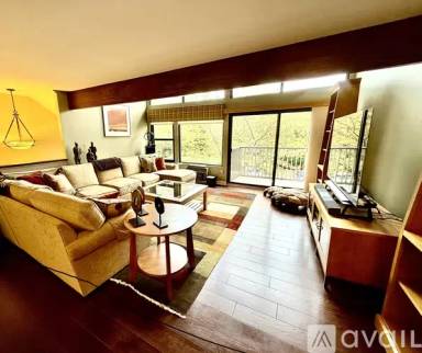 Main picture of Common Condominium