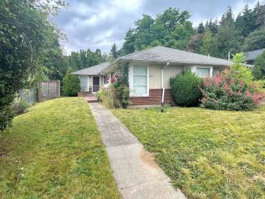 Main picture of 2227 SE 70th Ave