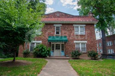 Main picture of 674 Somerset Terrace