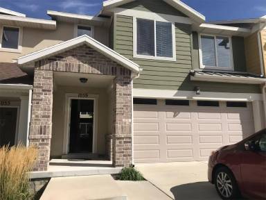 Main picture of 1059 E Quarry Park Dr