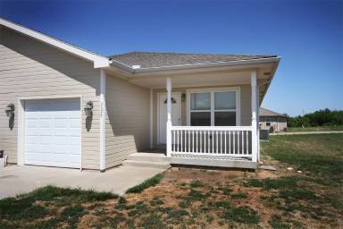 Main picture of 903 Jackalope Ct