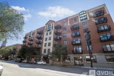 Main picture of 1155 W Madison St