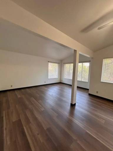 Main picture of 262 Grant St