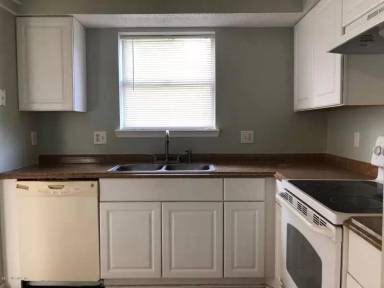 Main picture of 6746 Long Meadow Cir S