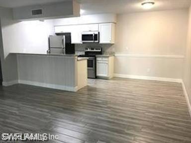 Main picture of Mystic Gardens Condominiums