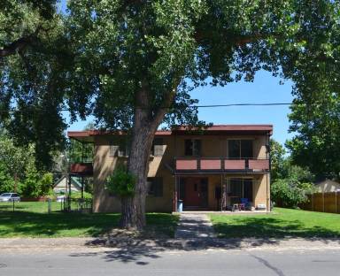 Main picture of 1020 Carr St