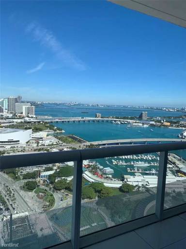 Main picture of 50 Biscayne Condos