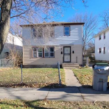 Main picture of 4954 N 48th St