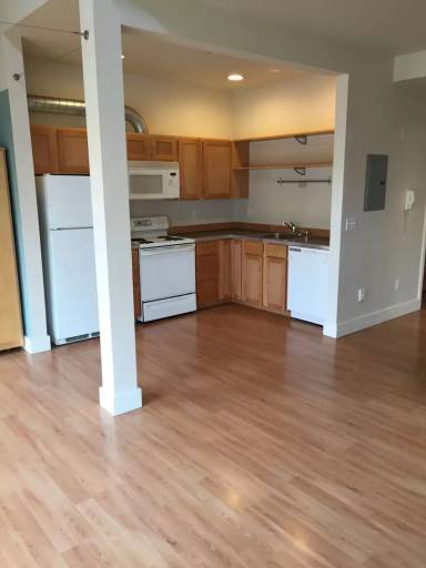 Main picture of 4038 Stone Way N