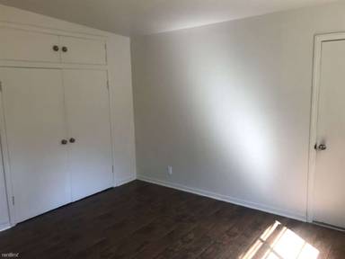 Main picture of 955 Garden Dr