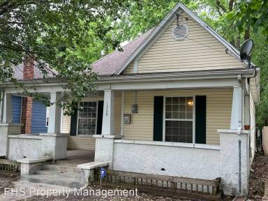 Main picture of 1303 N Main Ave