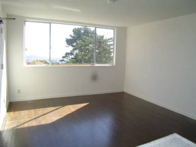 Main picture of 981 Elizabeth St