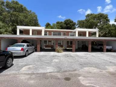 Main picture of 2889 Los Altos Dr