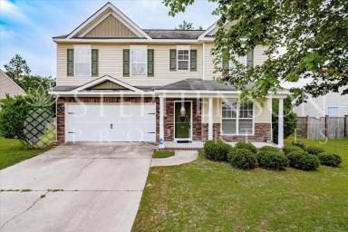 Main picture of 144 Driftwood Ave