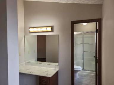 Main picture of 1722 Fallhaven Dr