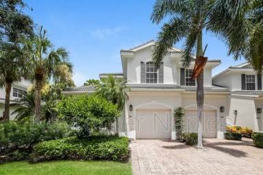 Main picture of 12862 Carrington Cir