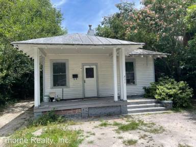 Main picture of 711 S Pine St