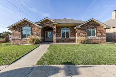 Main picture of 4401 108th St