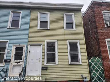Main picture of 322 8th Ave