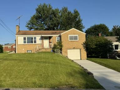 Main picture of 1559 Orchardview Dr