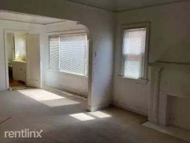 Main picture of 3944 Huron Ave