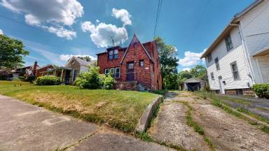 Main picture of 336 Sturges Ave