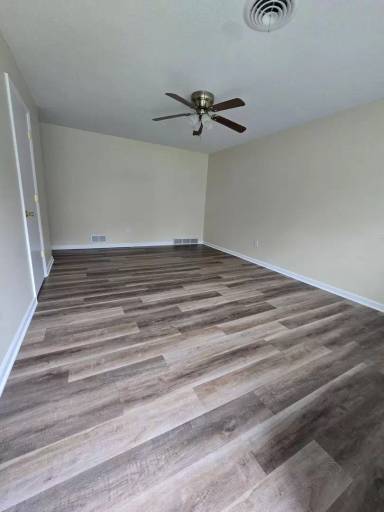 Main picture of 1715 Stanford Dr