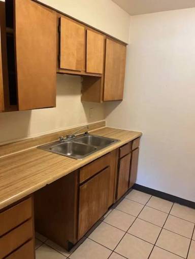 Main picture of 302 Zara St