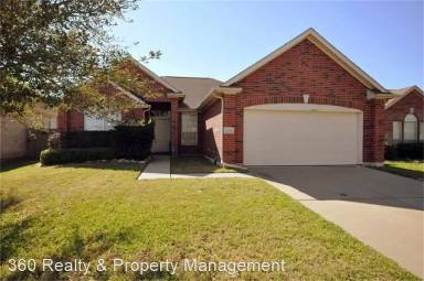Main picture of 8719 Pleasantbrook Dr
