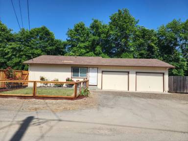 Main picture of 9944 Martin Rd